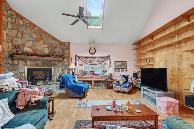 488 Dogwood Place, Hiawassee, GA 30546