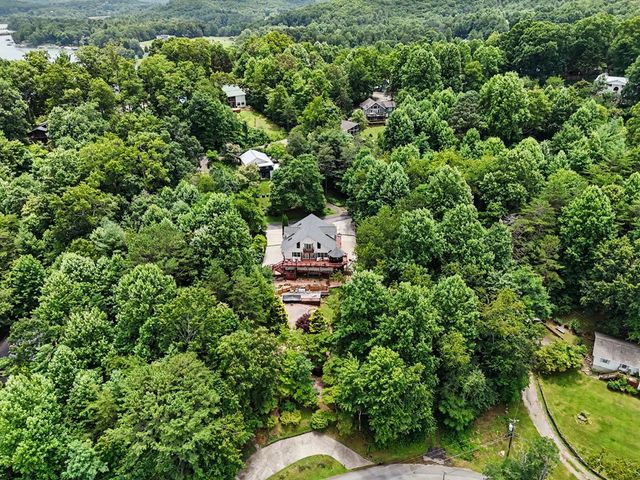 488 Dogwood Place, Hiawassee, GA 30546
