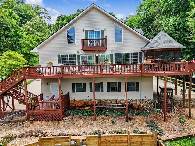 488 Dogwood Place, Hiawassee, GA 30546
