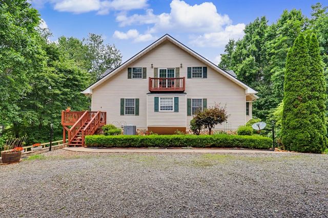 488 Dogwood Place, Hiawassee, GA 30546