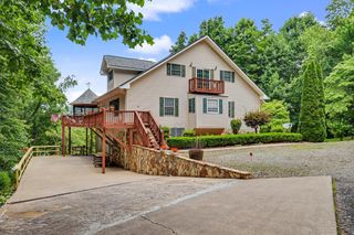 488 Dogwood Place, Hiawassee, GA 30546