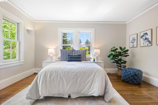 900 Euclid Ave, Berkeley, CA 94708