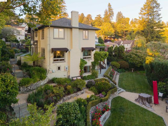 900 Euclid Ave, Berkeley, CA 94708