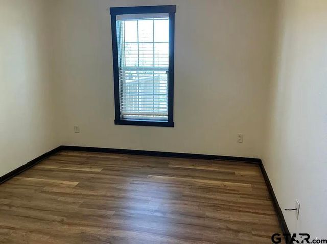 17284 County Road 1100, Flint, TX 75762