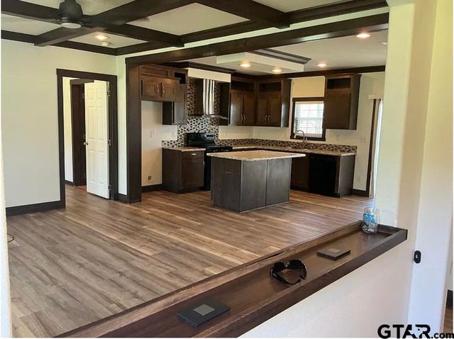 17284 County Road 1100, Flint, TX 75762