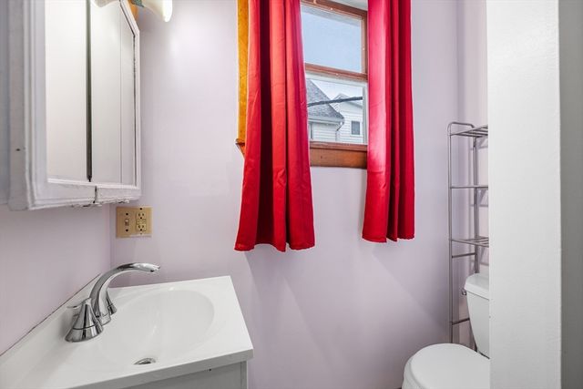 21 Hillside Avenue 21, Everett, MA 02149