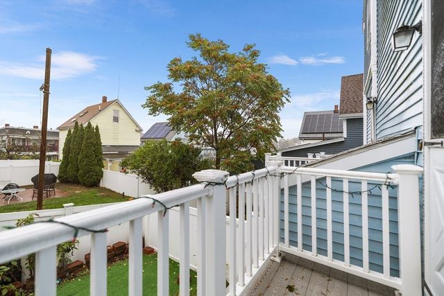 21 Hillside Avenue 21, Everett, MA 02149