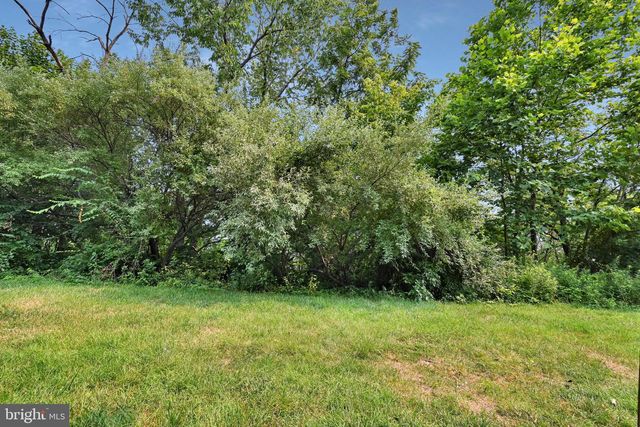 494 ONWARD AVE, Phoenixville, PA 19460