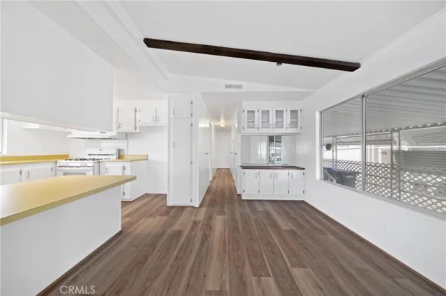 575 S Lyon 147, Hemet, CA 92543