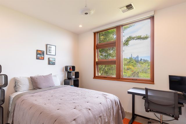 454 Hoolawa Rd, Haiku, HI 96708