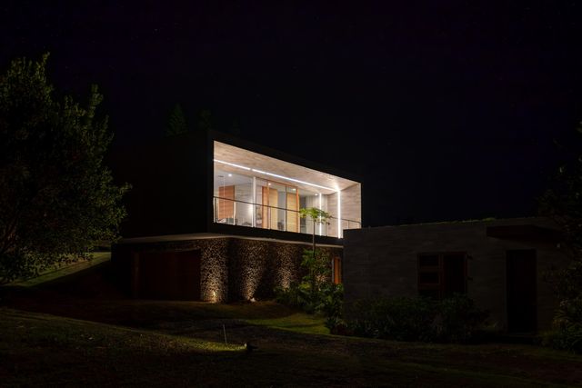 454 Hoolawa Rd, Haiku, HI 96708