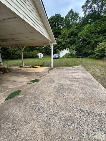 316 Meadow Creek Church Road, Locust, NC 28097