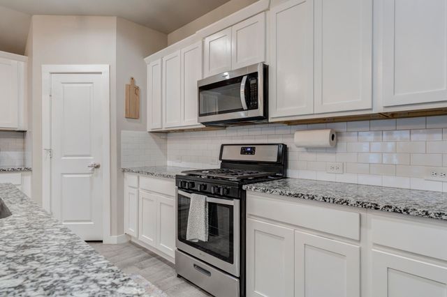 328 Ranger Street, Wolfforth, TX 79382