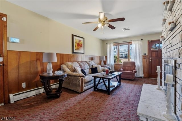 53 Woodmont Rd, Montville Twp., NJ 07058