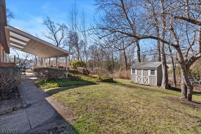 53 Woodmont Rd, Montville Twp., NJ 07058