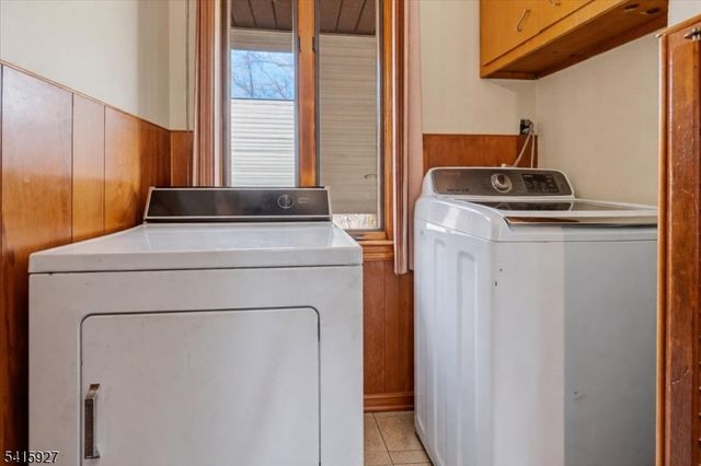 53 Woodmont Rd, Montville Twp., NJ 07058