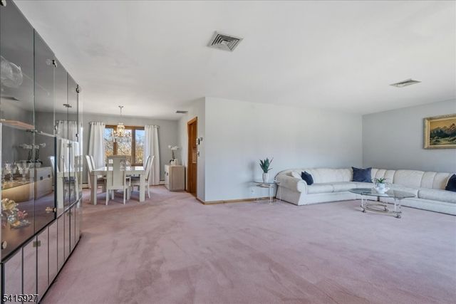 53 Woodmont Rd, Montville Twp., NJ 07058