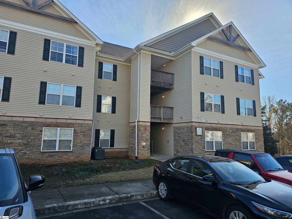 621 Lookover Drive, Anderson, SC 29621