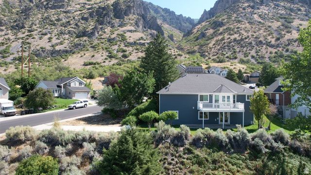 774 E 1150 N, Springville, UT 84663