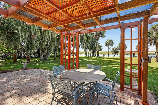 8888 Us Highway 441, Okeechobee, FL 34974