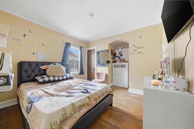 1839 S 22nd Avenue, Maywood, IL 60153