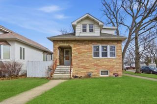 1839 S 22nd Avenue, Maywood, IL 60153