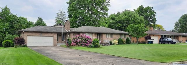 2494 Ardenwood Place, Austintown, OH 44515