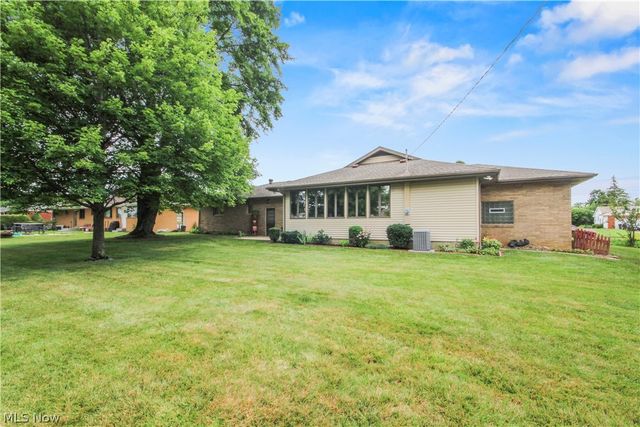 2494 Ardenwood Place, Austintown, OH 44515