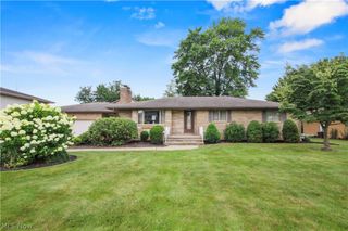 2494 Ardenwood Place, Austintown, OH 44515