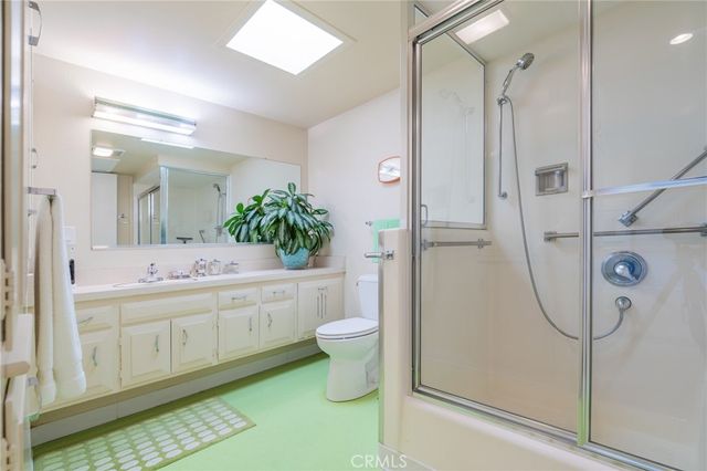 13241 El Dorado Dr M9-206D, Seal Beach, CA 90740
