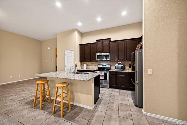 8311 Prickly Oak, San Antonio, TX 78223