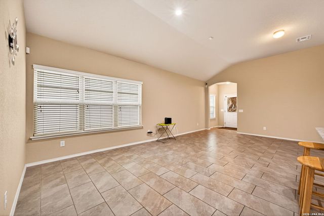 8311 Prickly Oak, San Antonio, TX 78223