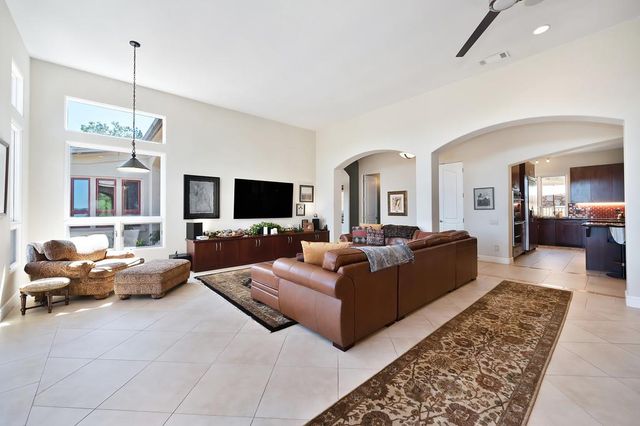 4941 D Agostini Dr, Somerset, CA 95684