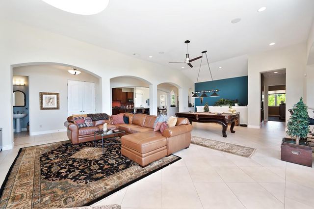 4941 D Agostini Dr, Somerset, CA 95684