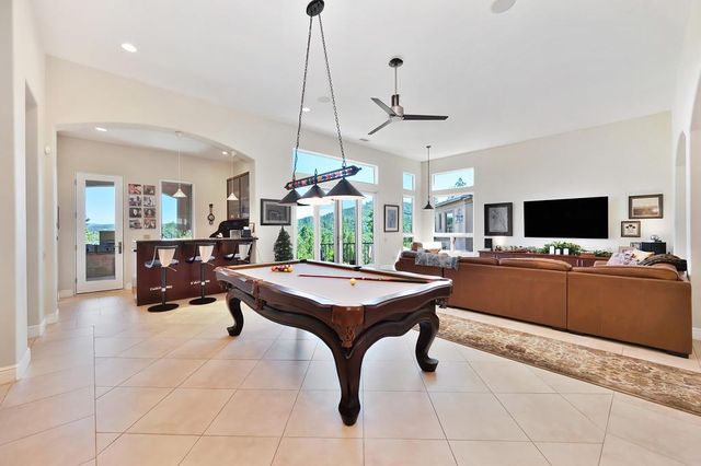 4941 D Agostini Dr, Somerset, CA 95684