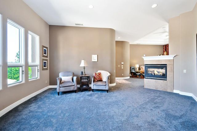 4941 D Agostini Dr, Somerset, CA 95684