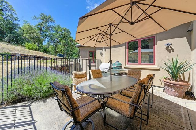 4941 D Agostini Dr, Somerset, CA 95684