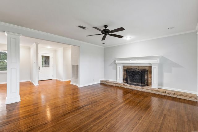 3501 lakeview Road, North Little Rock, AR 72116