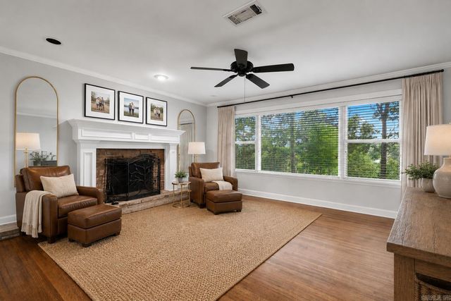 3501 lakeview Road, North Little Rock, AR 72116