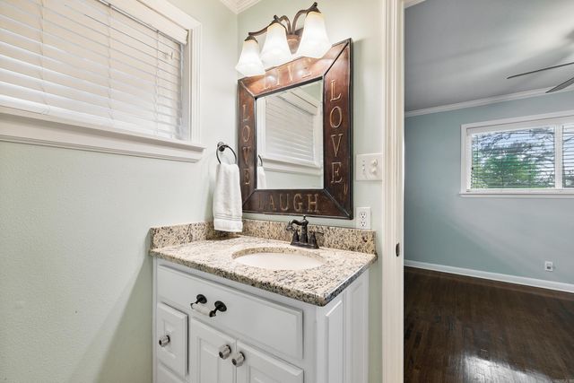 3501 lakeview Road, North Little Rock, AR 72116