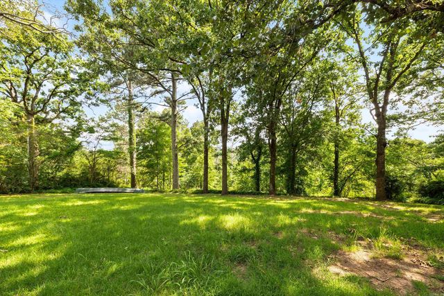 3501 lakeview Road, North Little Rock, AR 72116