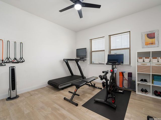 3914 Balentine, San Antonio, TX 78257