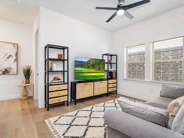 3914 Balentine, San Antonio, TX 78257