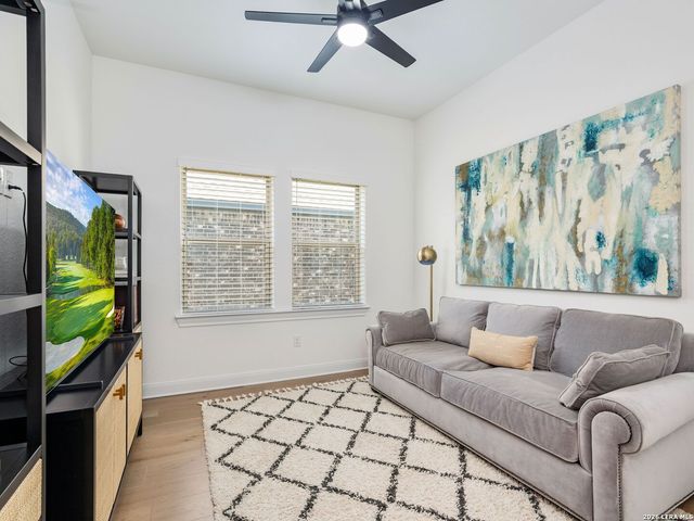 3914 Balentine, San Antonio, TX 78257