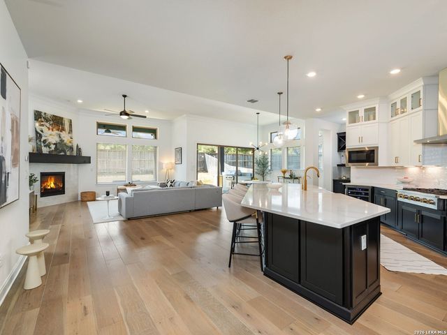 3914 Balentine, San Antonio, TX 78257