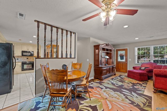 121 Flowerwood Drive, Meridianville, AL 35759