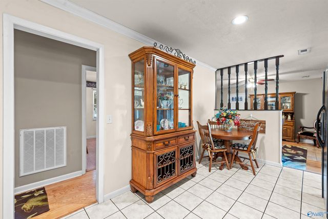 121 Flowerwood Drive, Meridianville, AL 35759