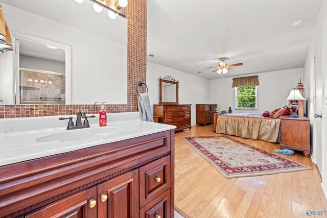 121 Flowerwood Drive, Meridianville, AL 35759