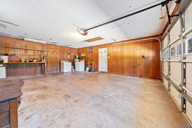 121 Flowerwood Drive, Meridianville, AL 35759