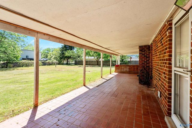 121 Flowerwood Drive, Meridianville, AL 35759